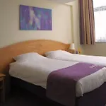 Premier Hotel 3*